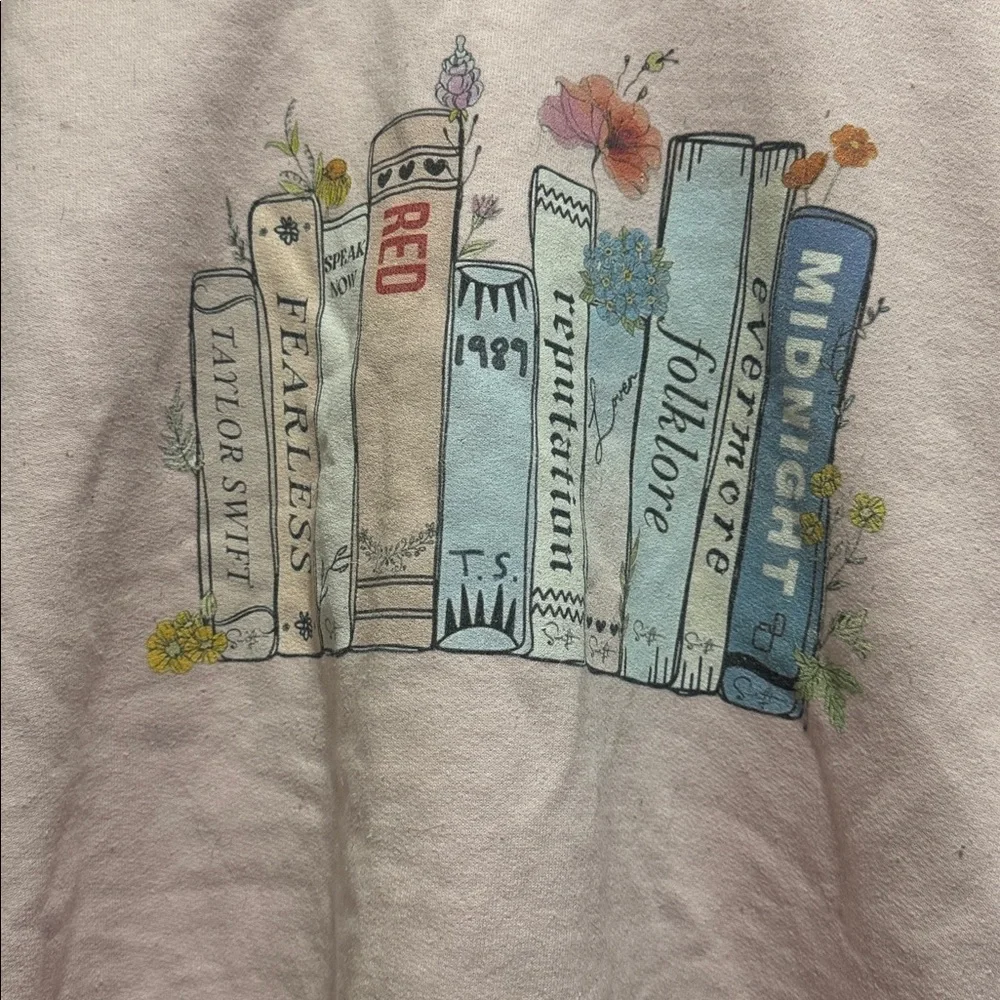 TS Pink Eras Tour book Sweatshirt XL - Picture 5 of 7